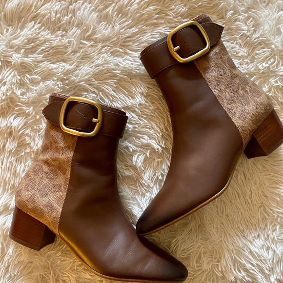 coach cassandra boot